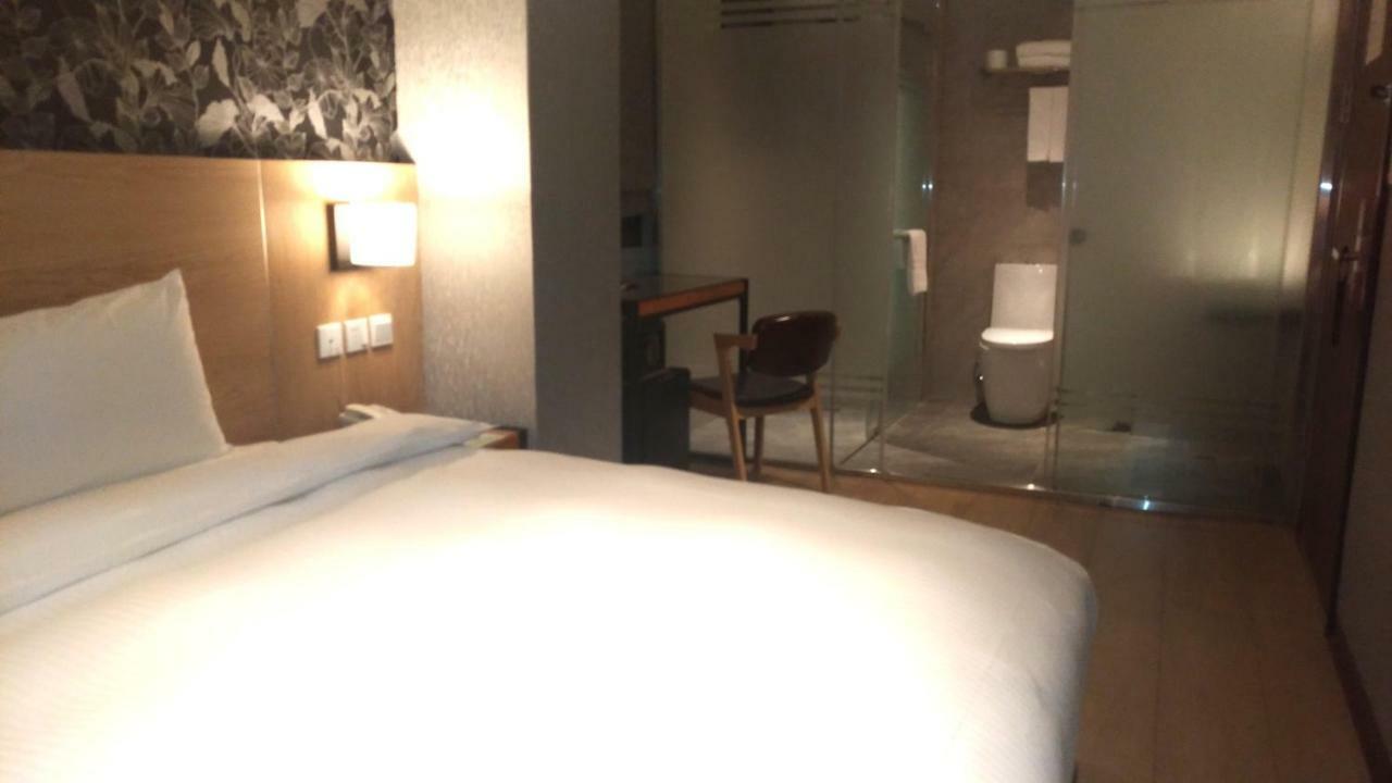 Khách sạn Lucky Apple 3*